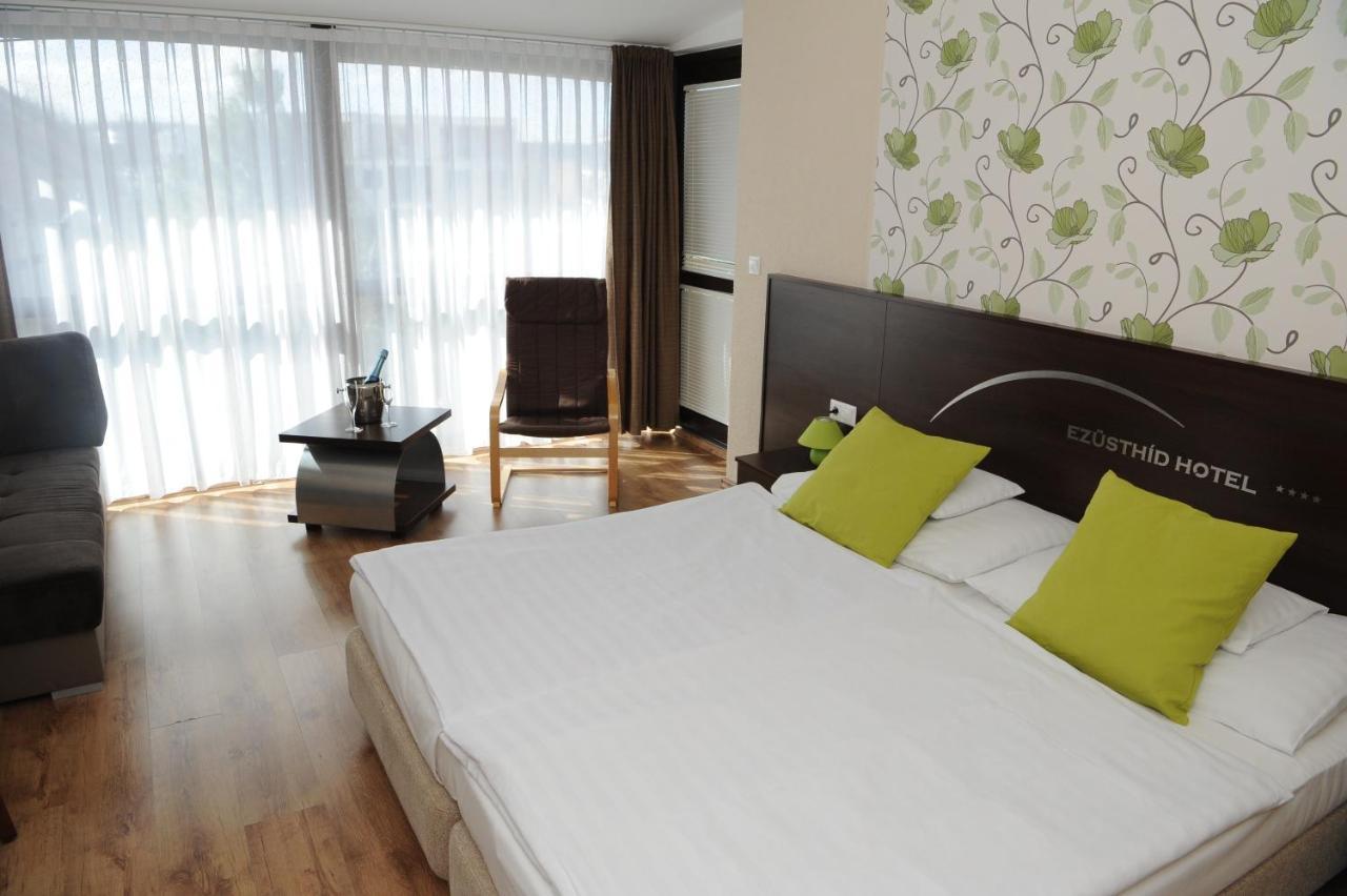 Ezuesthid Hotel Veszprém Exterior photo